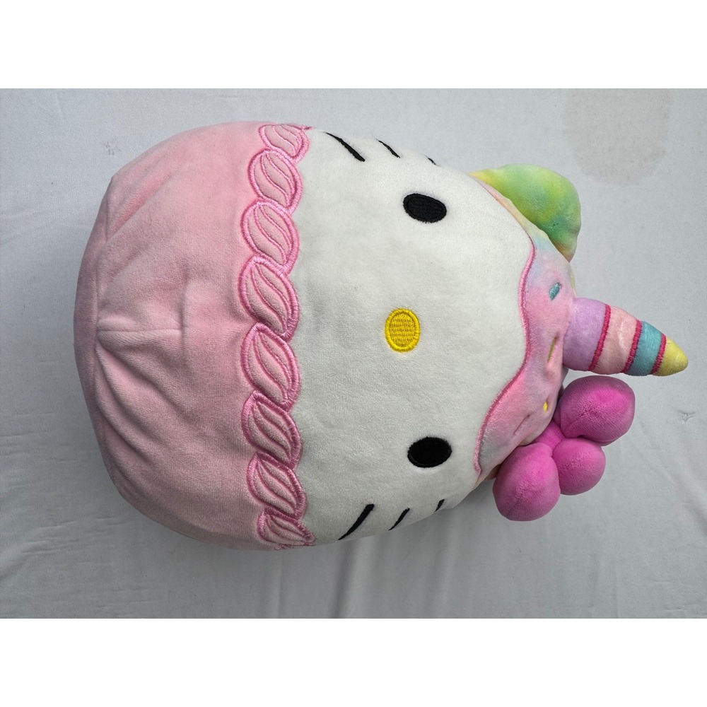 Squishmallows Hello Kitty Cupcake Unicorn Plush 7 Inch Sanrio Kellytoy Pink